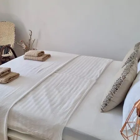 Grmani House - With Private Pool, Garden, Parking